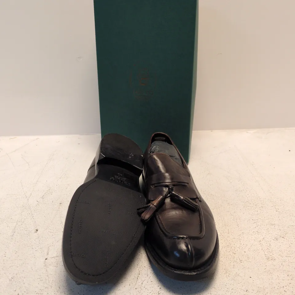 HOGAN LEATHER TASSEL LOAFERS – MADE IN ITALY – (UK 8)