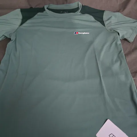 BERGHAUS WAYSIDE 3.0 TECH TEE – LIGHT TERRAIN/PEAK, UK SIZE s