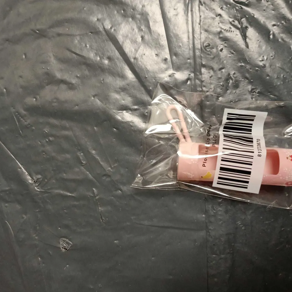 PLOUISE GIFT SET INCLUDING THREE ASSORTED LIP OILS AND HAND CREAM