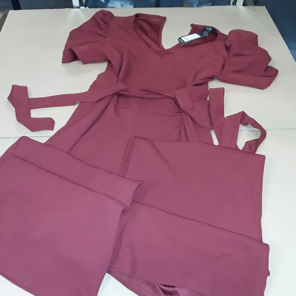 NEW LOOK CURVES RUCHED SLEEVE TIE WAIST JUMPSUIT - UK 20