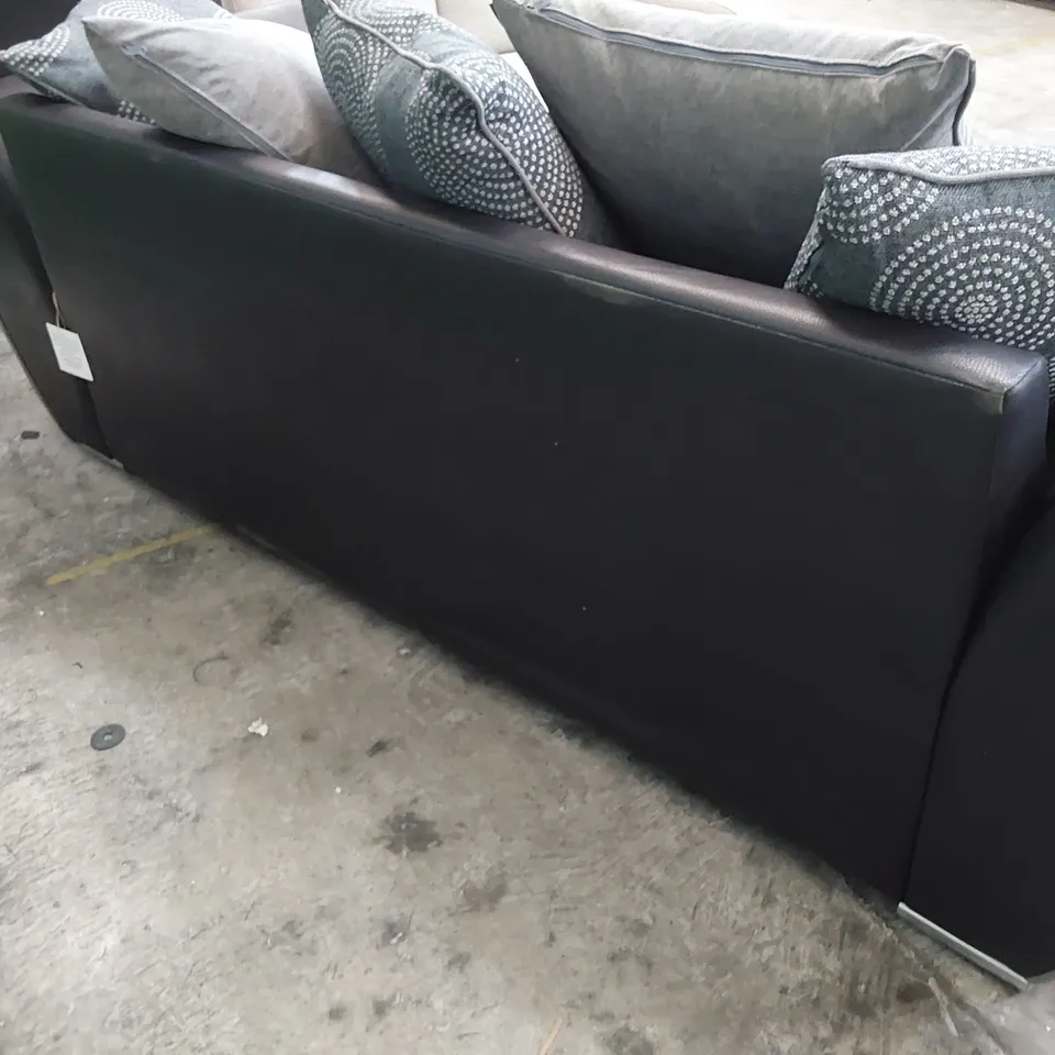 DESIGNER THREE SEATER SOFA BLACK FAUX LEATHER & GREY FABRIC WITH SCATTER CUSHIONS 