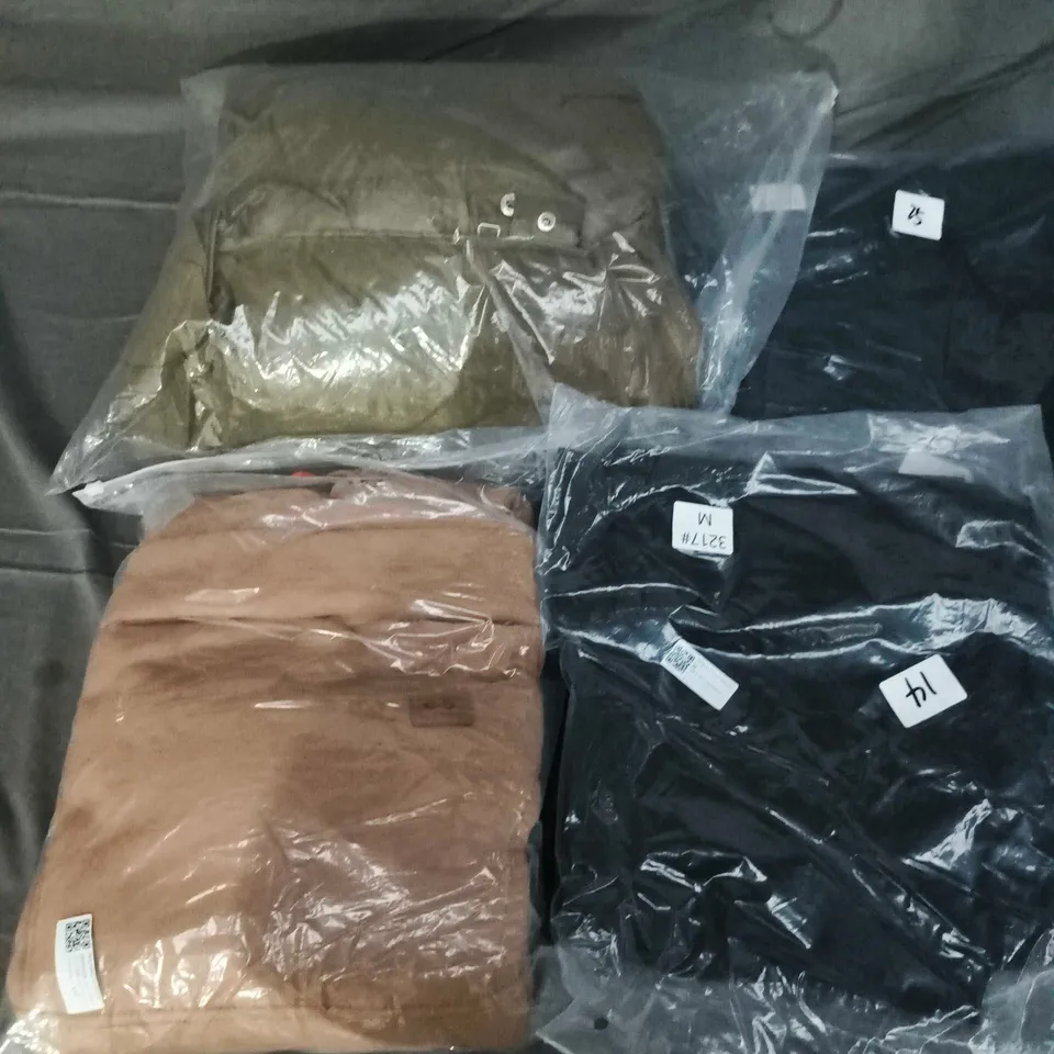 APPROXIMATELY 20 ASSORTED CLOTHING ITEMS IN VARIOUS SIZES, STYLES & COLOURS TO INCLUDE JACKETS, JEANS, TOPS, ETC - COLLECTION ONLY