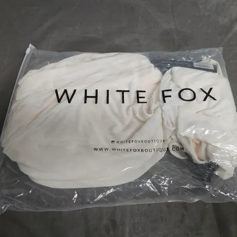 WHITE FOX BOUTIQUE GIRLS NIGHT MAXI DRESS – WHITE, SIZE M