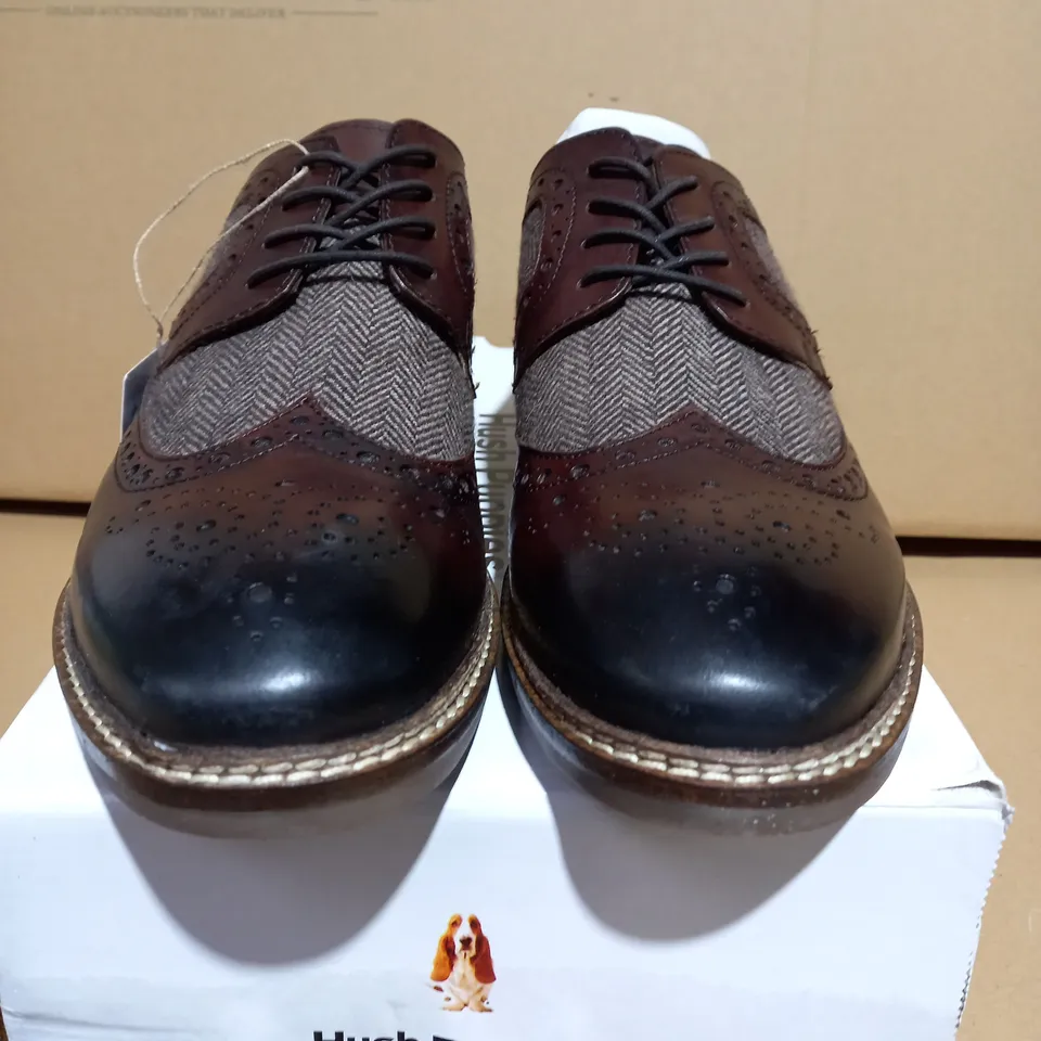 HUSH PUPPIES MENS BRYSON IN CHOCOLATE - SIZE 7