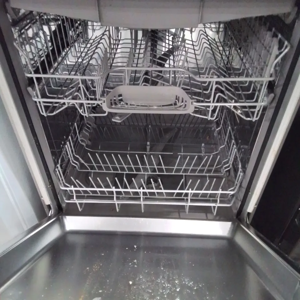 BOSCH 13 PLACE DISHWASHER IN SILVER (SMS2HVI66G)