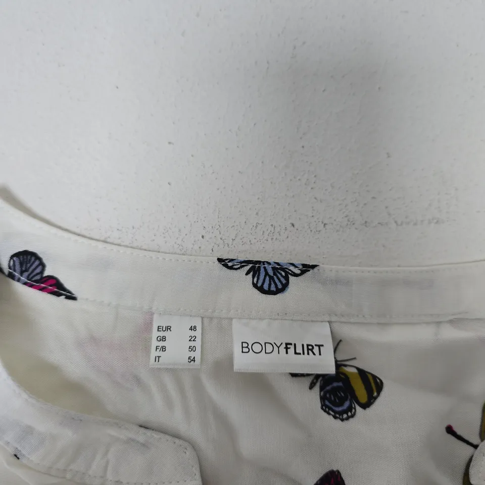 BODYFLIRT BUTTERFLY PRINT BLOUSE – UK 22 (EUR 48)