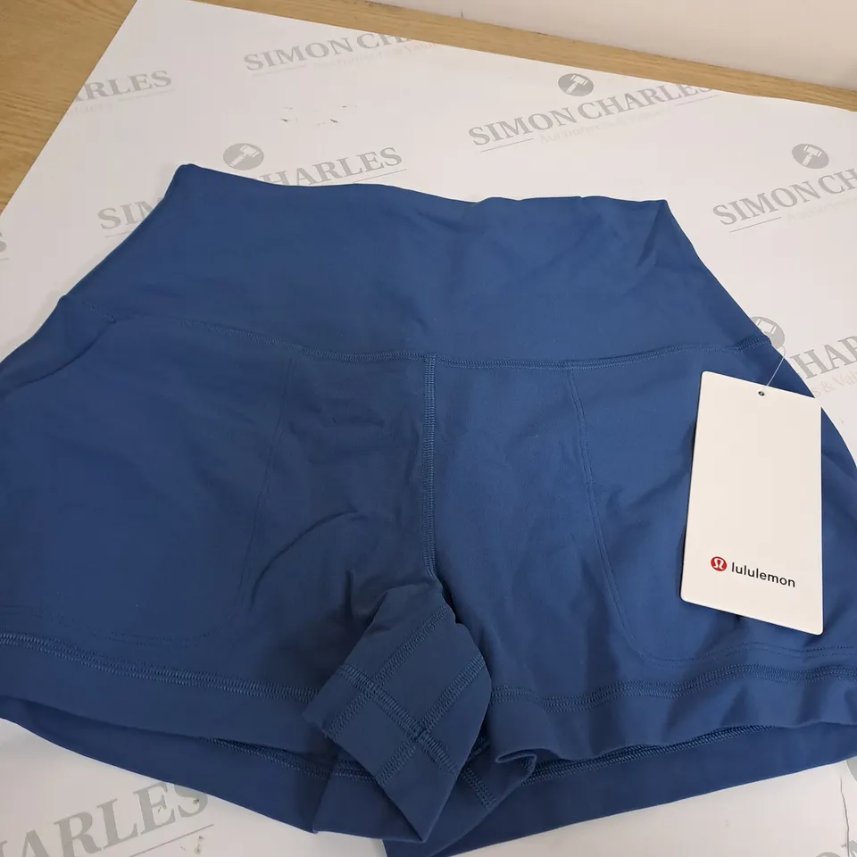 LULULEMON BLUE GYM SHORTS SIZE 4