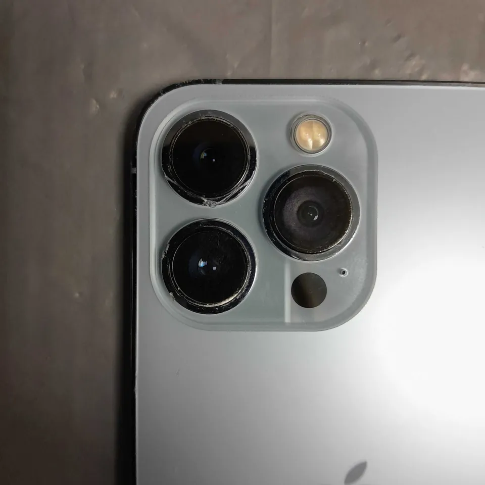 BOXED APPLE IPHONE 13 PRO IN BLUE 256GB
