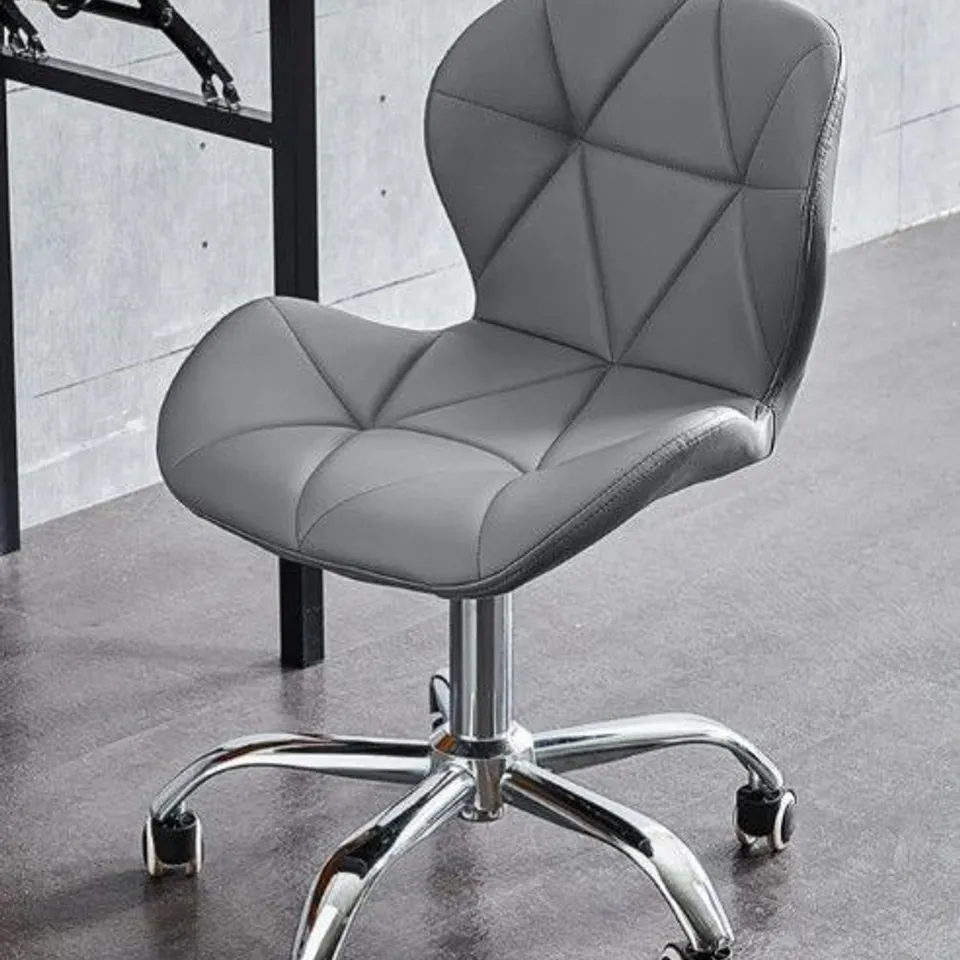 BOXED LUELLA GREY OFFICE SWIVEL CHAIR