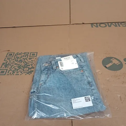 H & M WIDE LEG JEANS CHILDRENS UK 8 - 9 YEARS BAGGED TAGGED