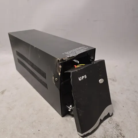 BOXED UPS 850 VA IN BLACK