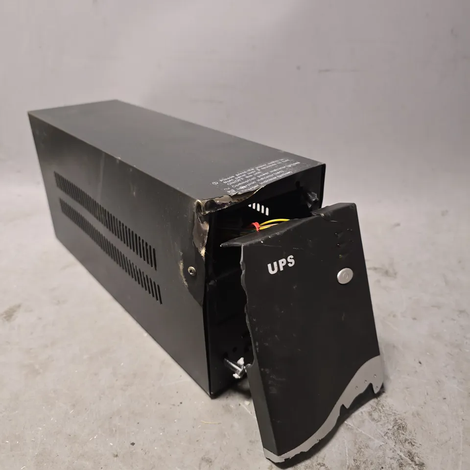 BOXED UPS 850 VA IN BLACK