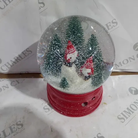 SANTA EXPRESS CHRISTMAS CHARACTER MUSICAL WATER SPINNER - GONK