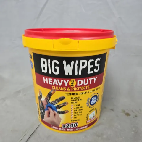 BIG WIPES HEAVY DUTY CLEANING WIPES – 240 PACK BUCKET