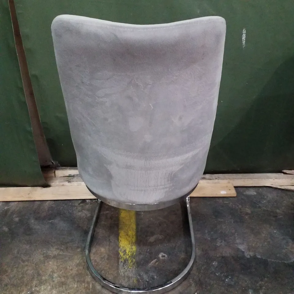 GREY VELVET DINING CHAIR