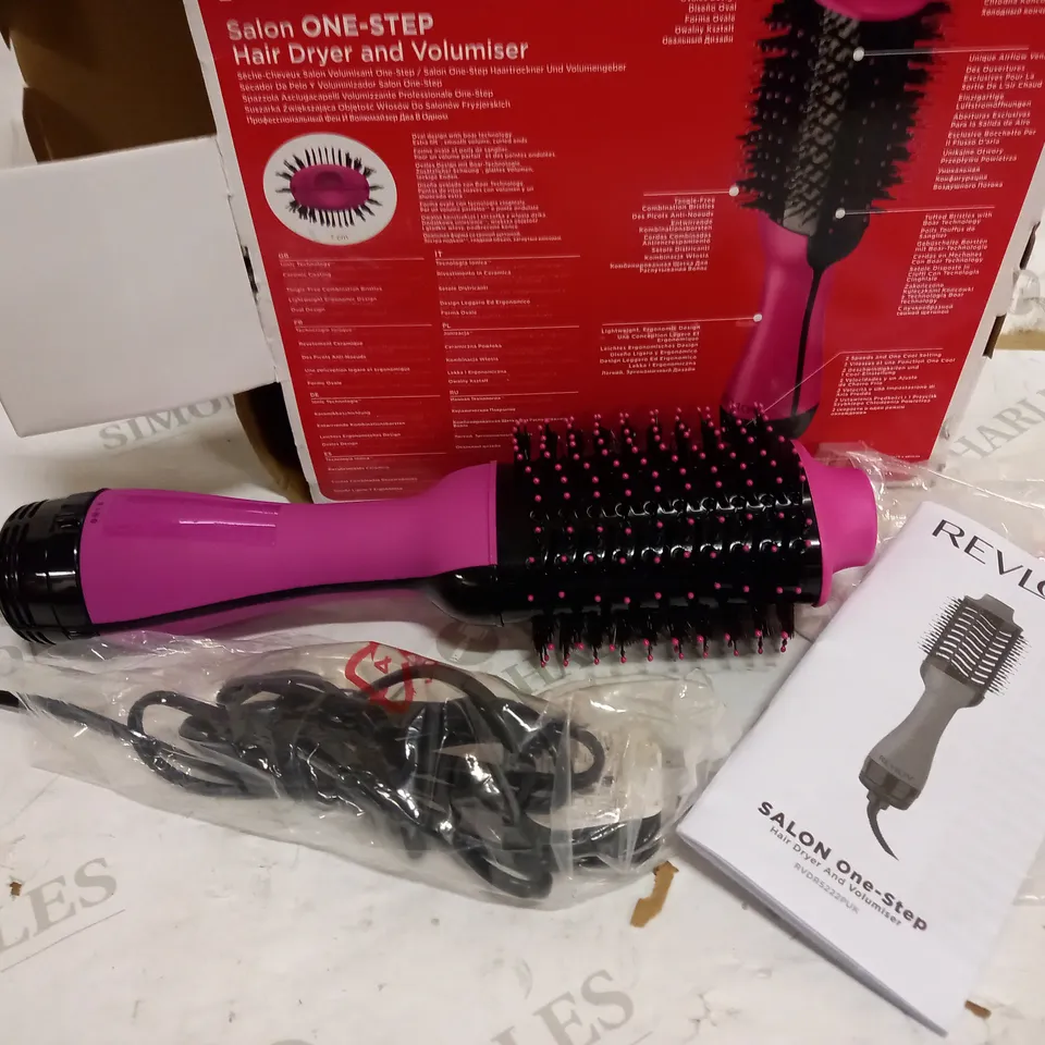 REVLON VOLUMISER - PINK RRP £49.99