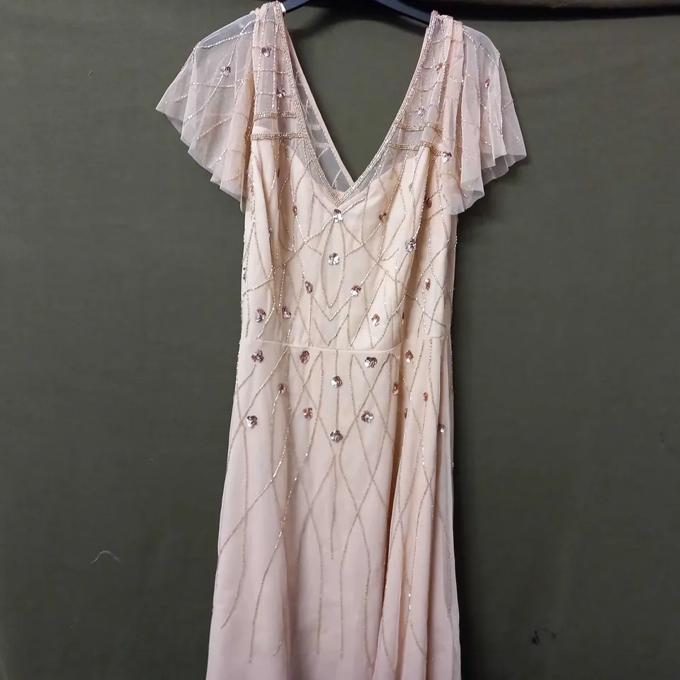 ARIANNA PAPELL BEADED SHORT SLEEVE DRESS IN PINK - SIZE 18