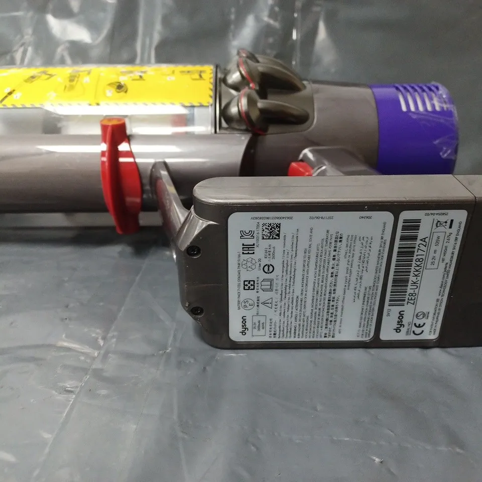 DYSON HAND HELD VACUUM CLEANER BODY ONLY WITH BATTERY