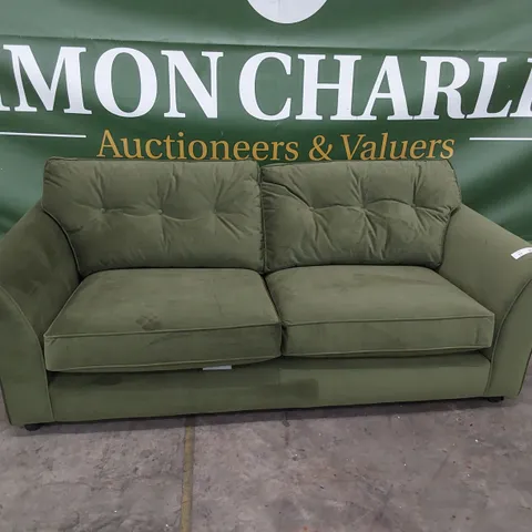 QUALITY BRITISH MADE LOUNGE Co FOUR SEATER SOFA PLUSH GREEN FABRIC