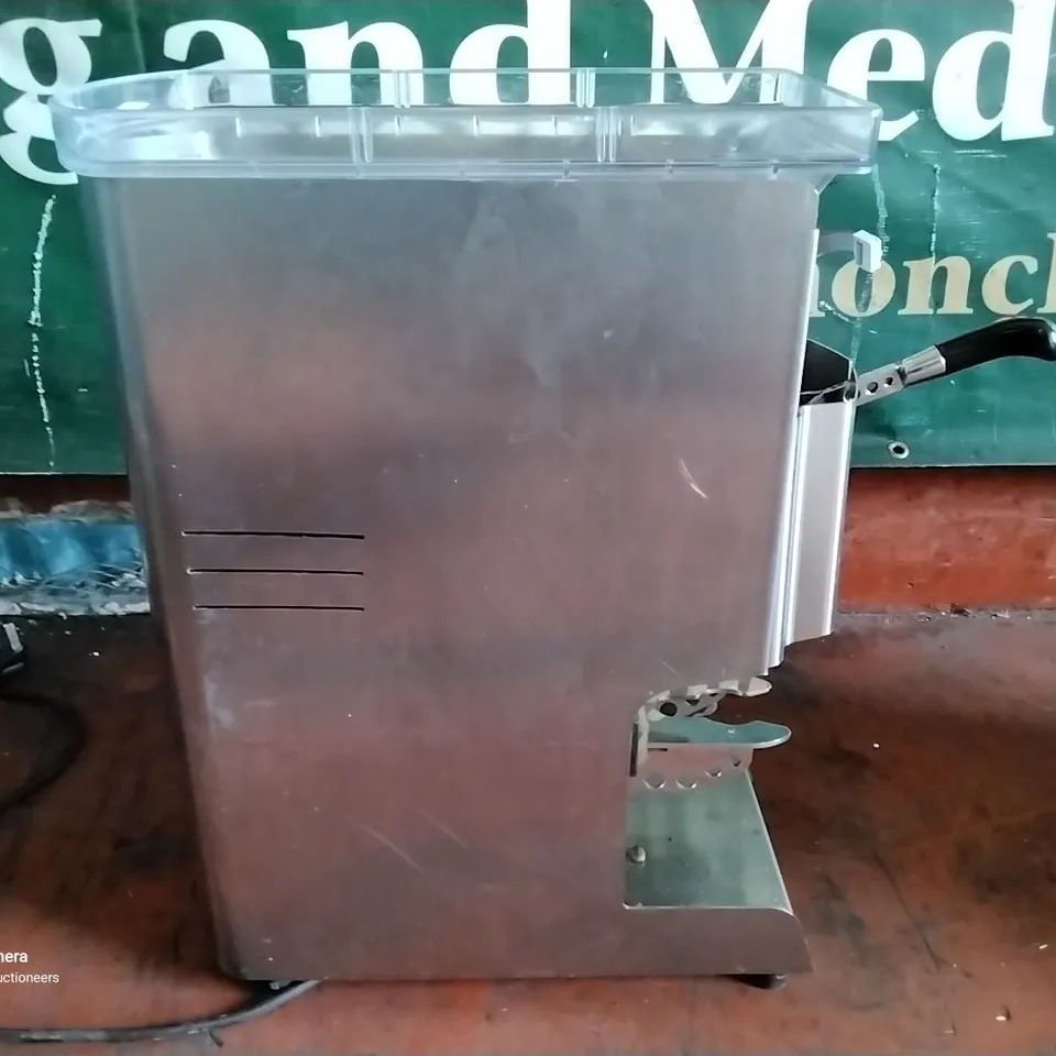 EUREKA MYTHOS EURGND MANUAL COFFEE GRINDER