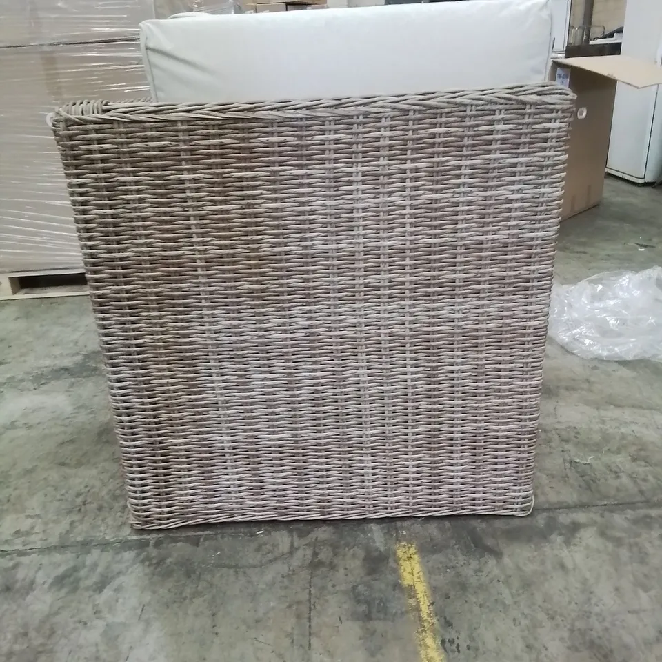 BOXED CORNER JOINING SOFA CHAIR - NATURAL