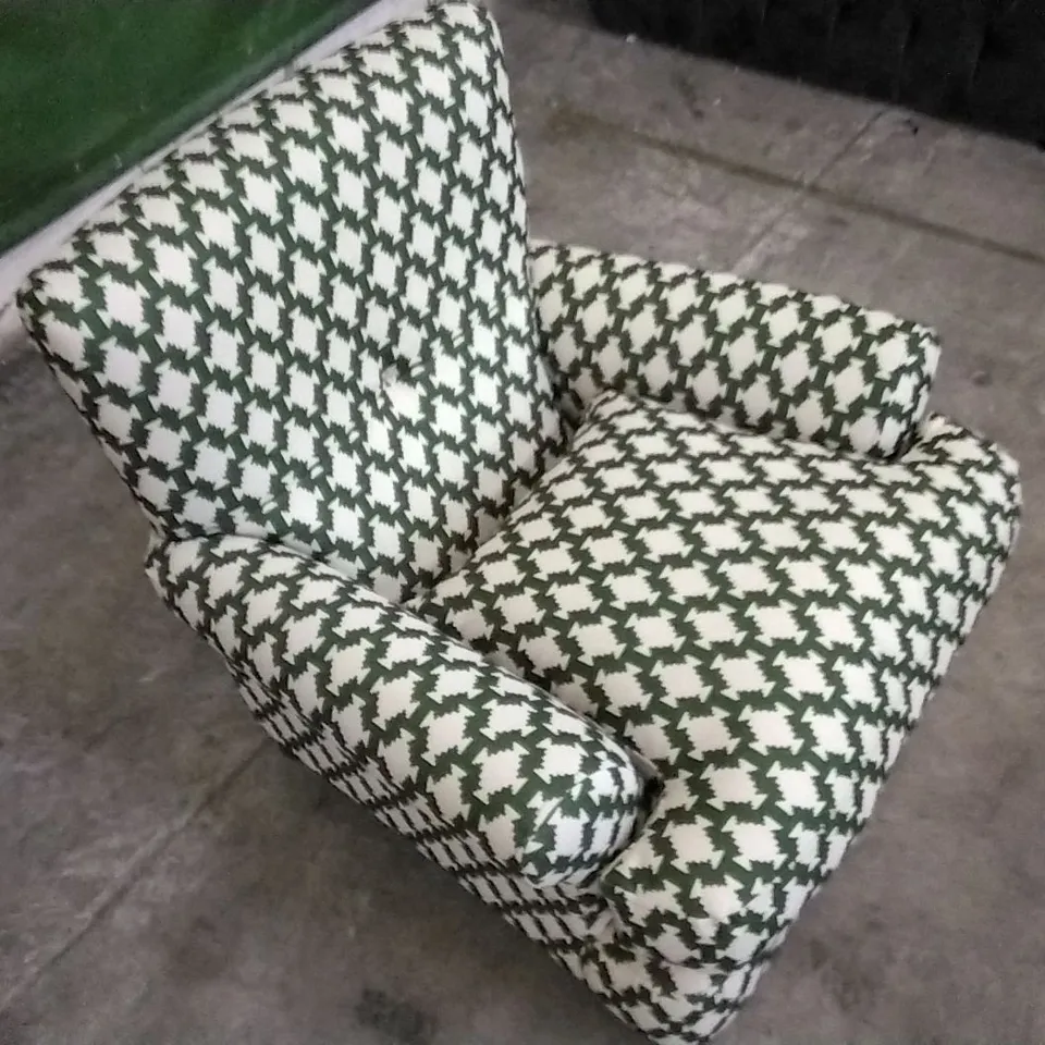 THE LOUNGE COMPANY GREEN/CREAM PATTERNED ARMCHAIR 