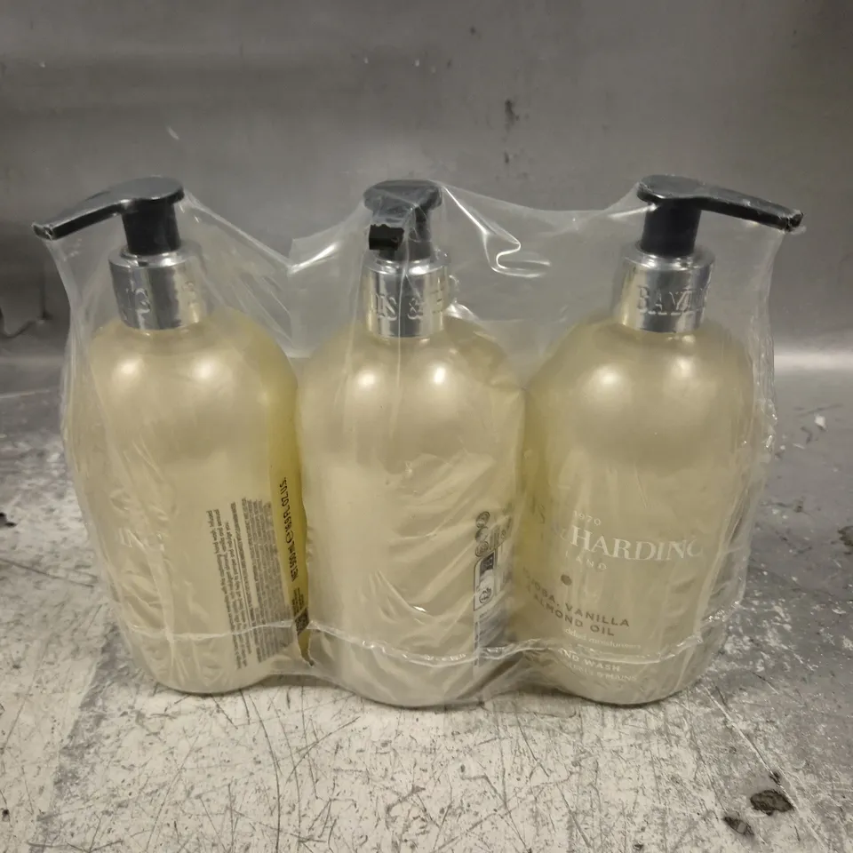 LOT OF 3 BAYLIS AND HARDING LUXURY HANDWASH 500ML