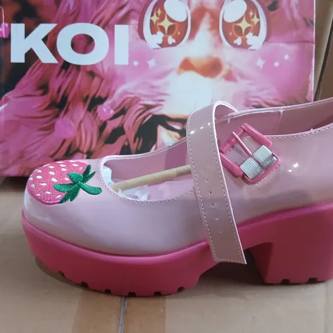 BOXED KOI TIRA MARY JANES STRAWBERRY CHEESECAKE EDITION PINK SIZE 5