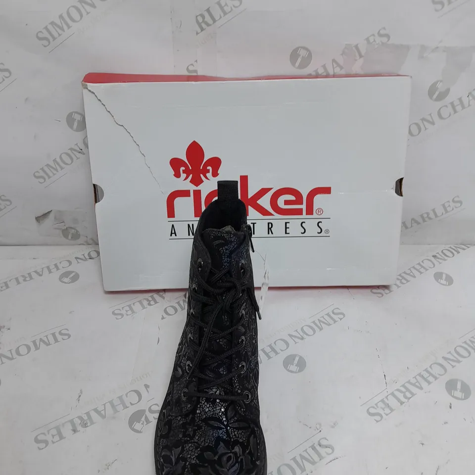 BOXED PAIR OF REIKER LACE UP BOOTS IN NAVY - SIZE 5