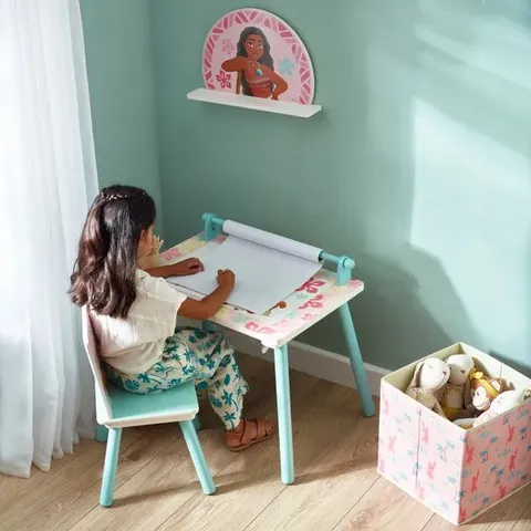 BOXED DISNEY MOANA KIDS TABLE AND CHAIR SET (1 BOX)