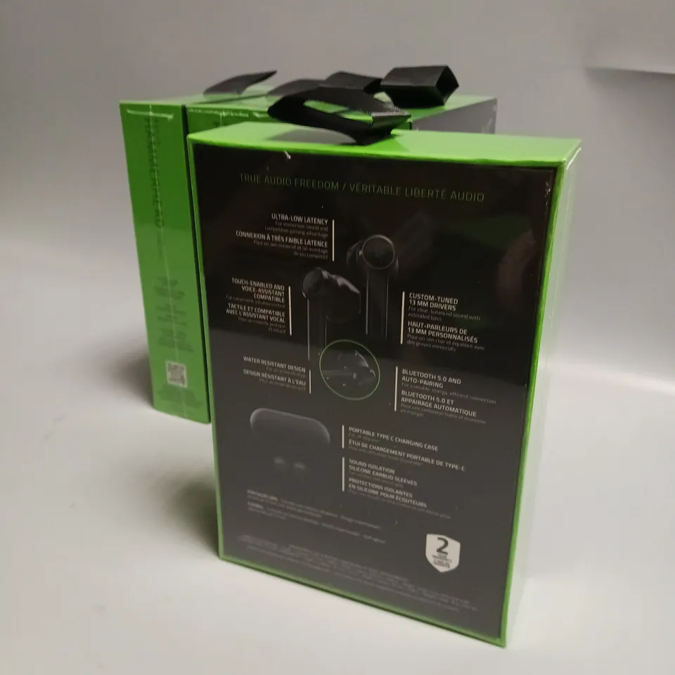 LOT OF 5 SEALED BOXED RAZER HAMMERHEAD HEADPHONES IN BLACK ANG GREEN