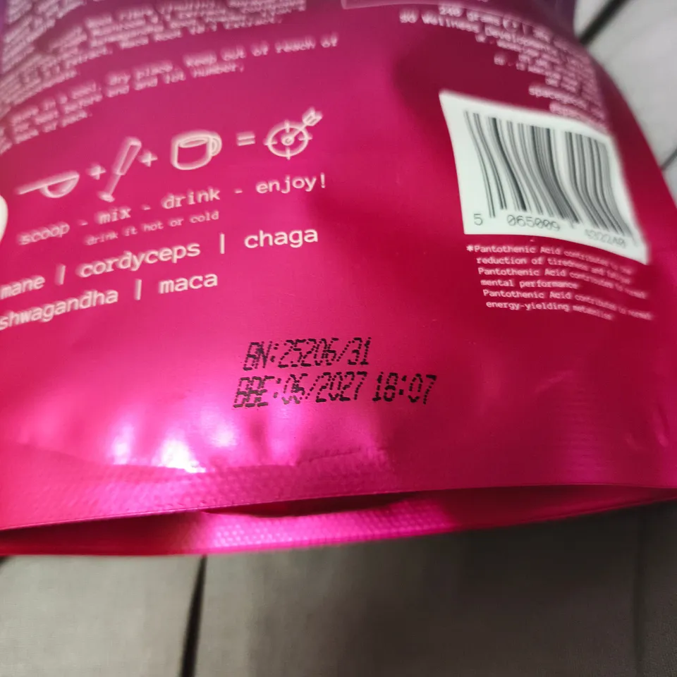 SPACEGOODS RAINBOW DUST – COFFEE FLAVOUR MUSHROOM + ADAPTOGEN SUPER BLEND (FOOD SUPPLEMENT)