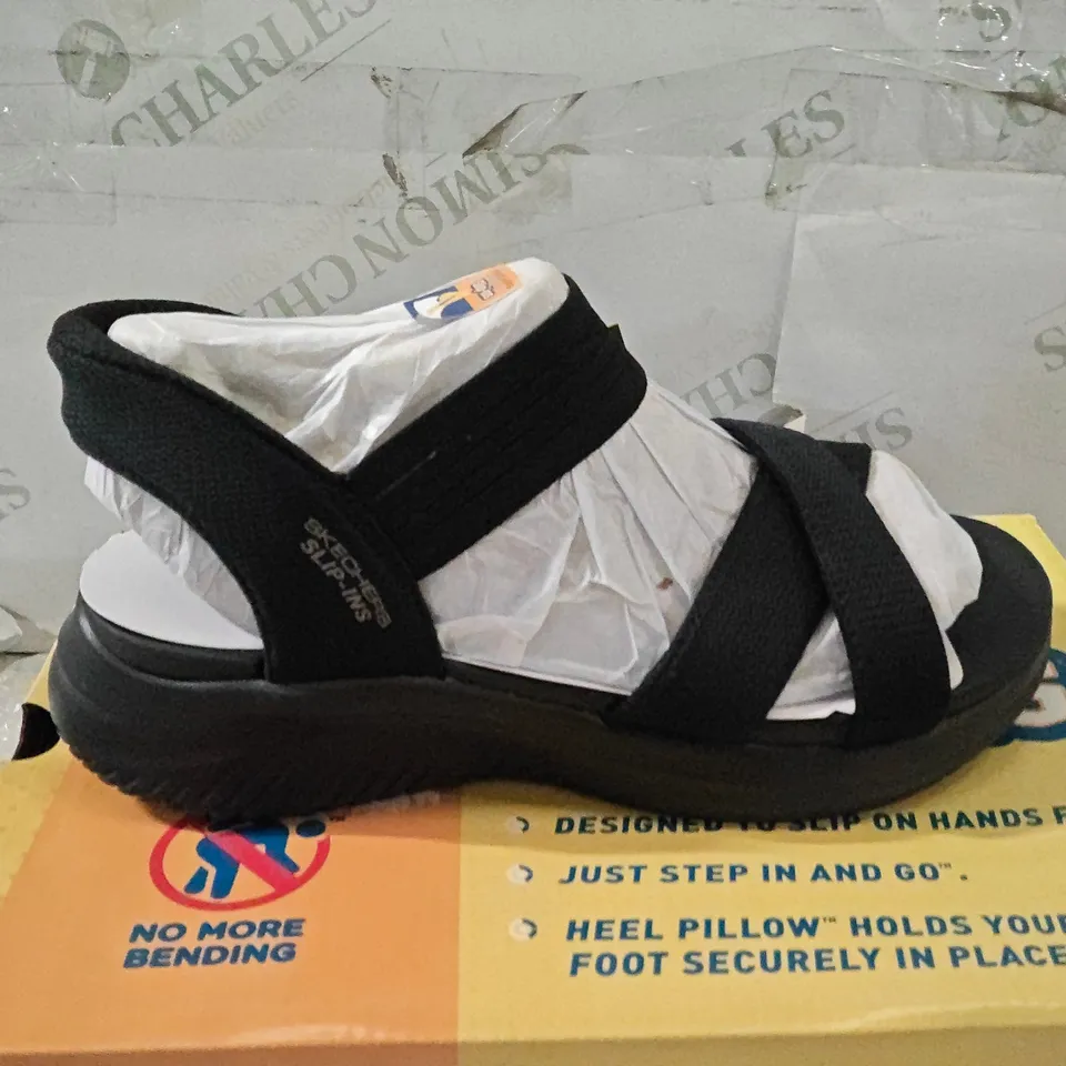 SKECHERS HANDS FREE SLIP-INS SANDALS – UK 4 (EU 37) – BOXED