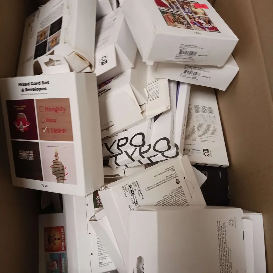 MEDIUM BOX OF APPROXIMATELY 20 ASSORTED HOUSEHOLD ITEMS TO INCLUDE PHONE CASES, CARDS AND STICKER ROLL