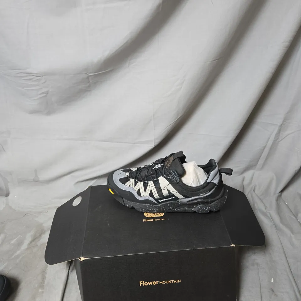 FLOWER MOUNTAIN TRAIL SHOES – SUEDE & NYLON, BLACK/GRAY, UK 7 (EU 41)