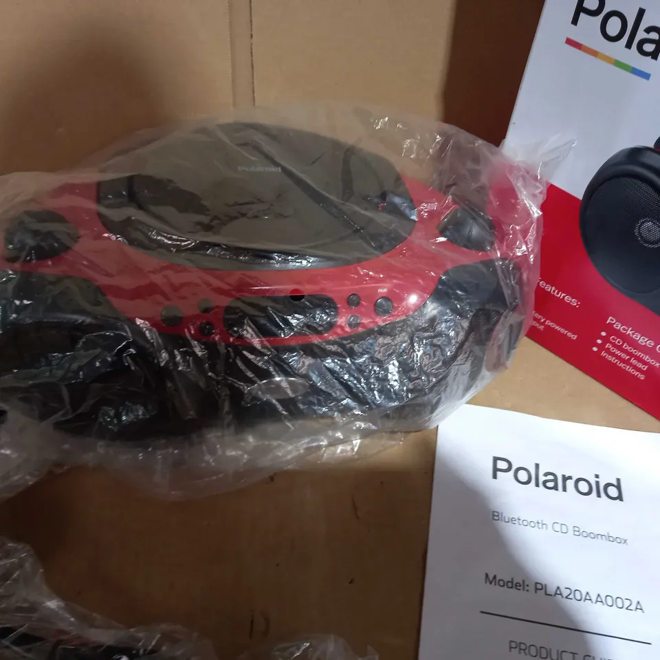 BOXED POLAROID RED CD PLAYER/BOOMBOX