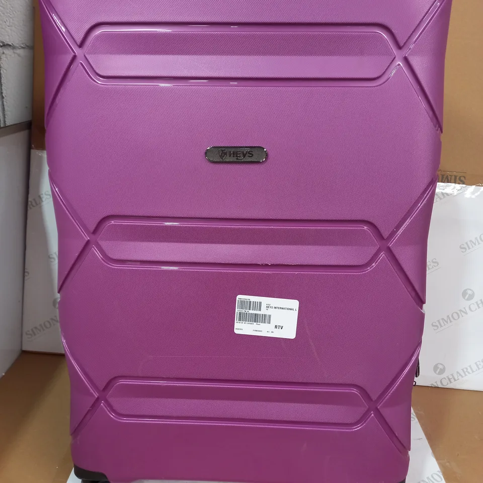 HEYS SUITCASE IN PLUM COLOUR