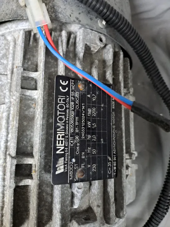 Lot 172: INDUSTRIAL AC MOTOR WITH PULLEY AND EXTERNAL CONTROL BOX ...