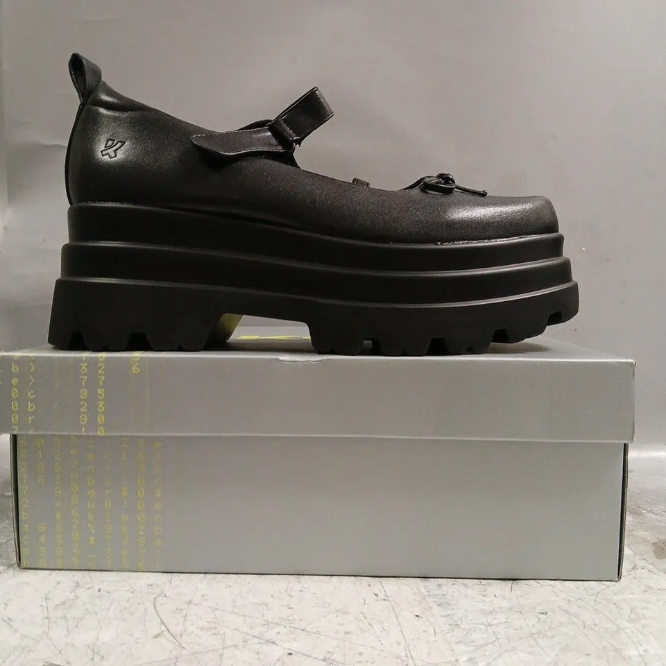 BOXED PAIR OF KOI OBSIDIAN DOLL TRIDENT MARY JANES IN BLACK SIZE UK 10