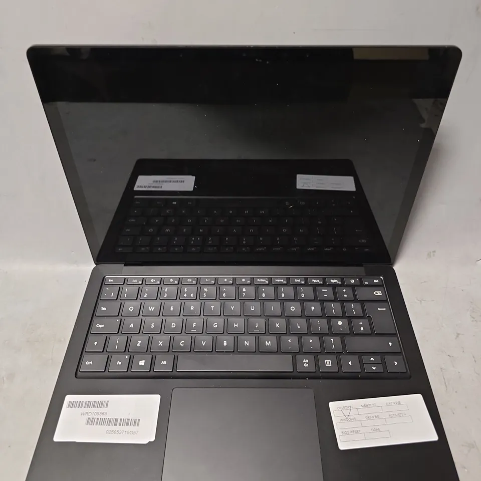 MICROSOFT LAPTOP IN BLACK - MODEL UNSPECIFIED