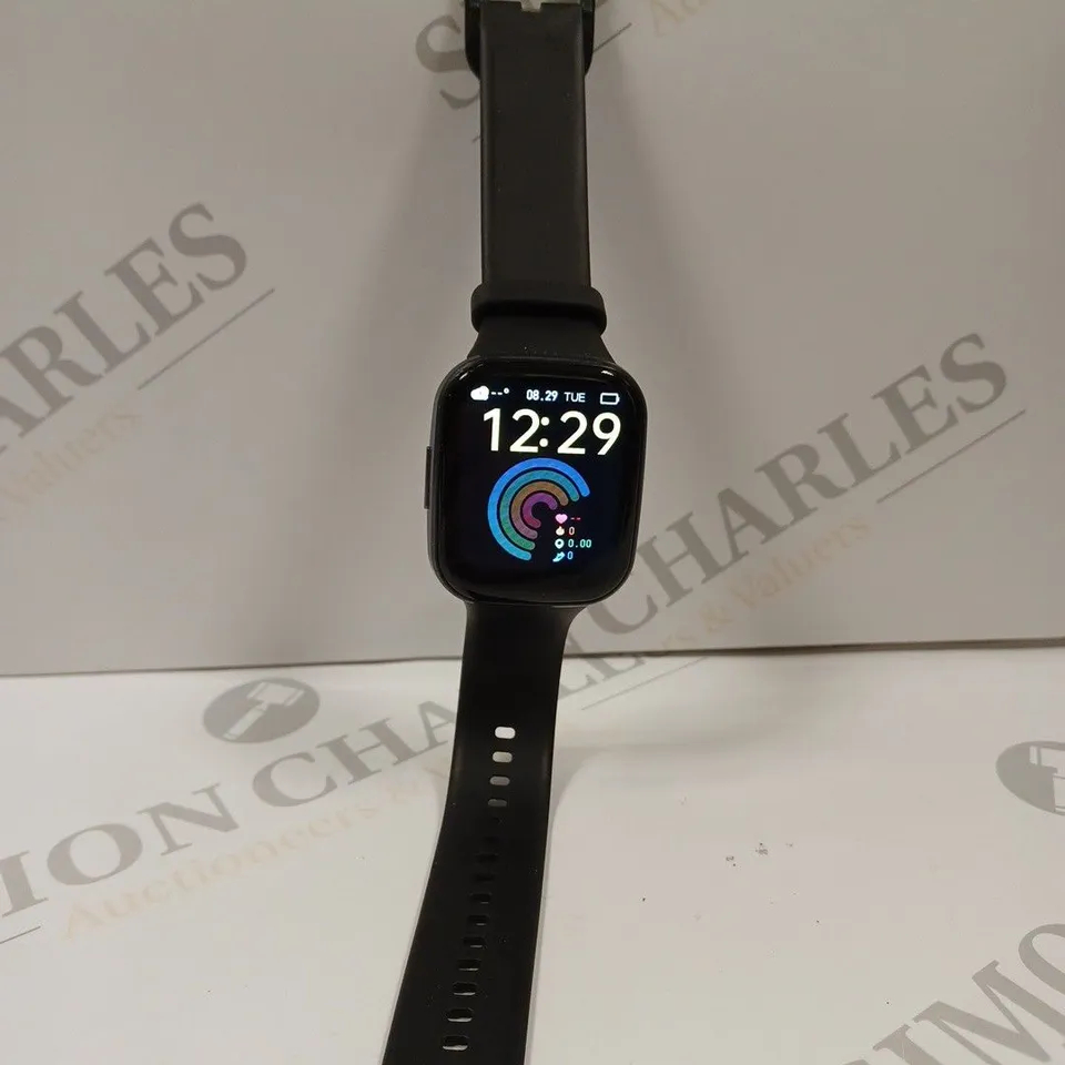 BOXED DOTN SMART WATCH WITH FITNESS TRACKER IN BLACK