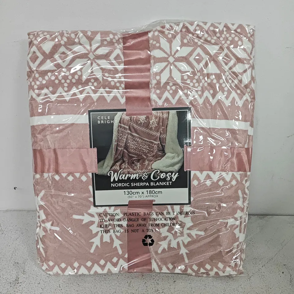 CELE BRIGHT WARM & COZY NORDIC SHERPA BLANKET 130X180CM