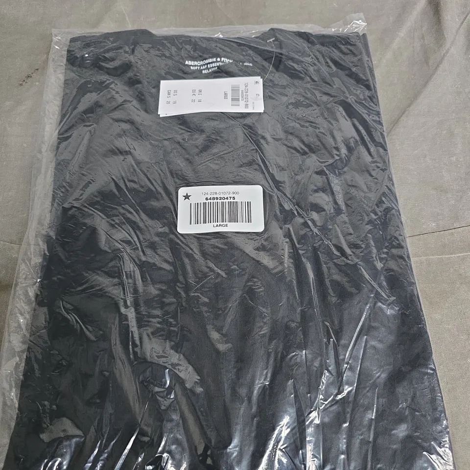 ABERCROMBIE & FITCH SOFT AF ESSENTIALS RELAXED TOP – LARGE