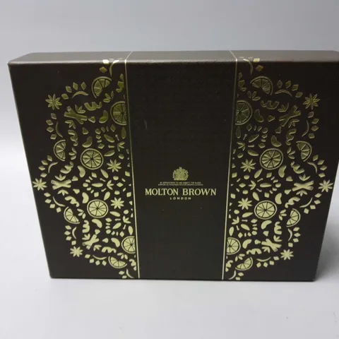 BOXED MOLTON BROWN FLORAL & AROMATIC HAND CARE COLLECTION