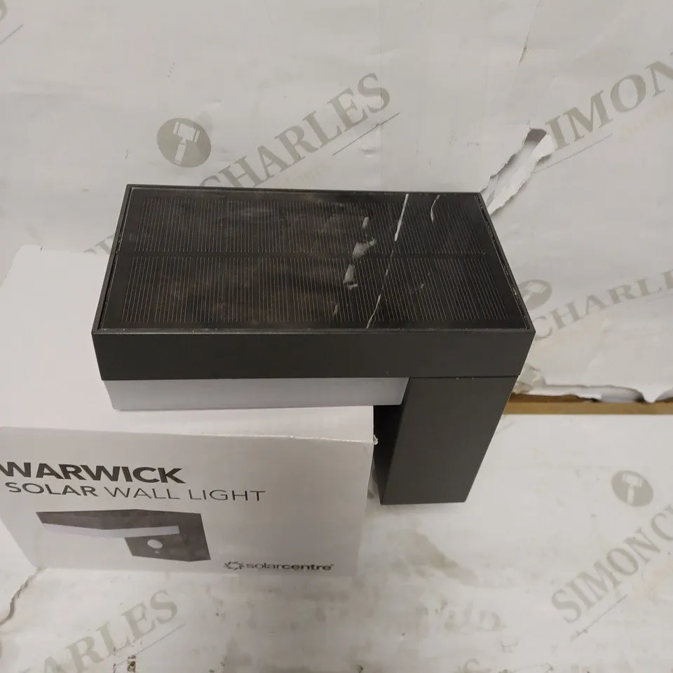 WARWICK OUTDOOR SOLAR POWERED WALL LIGHT