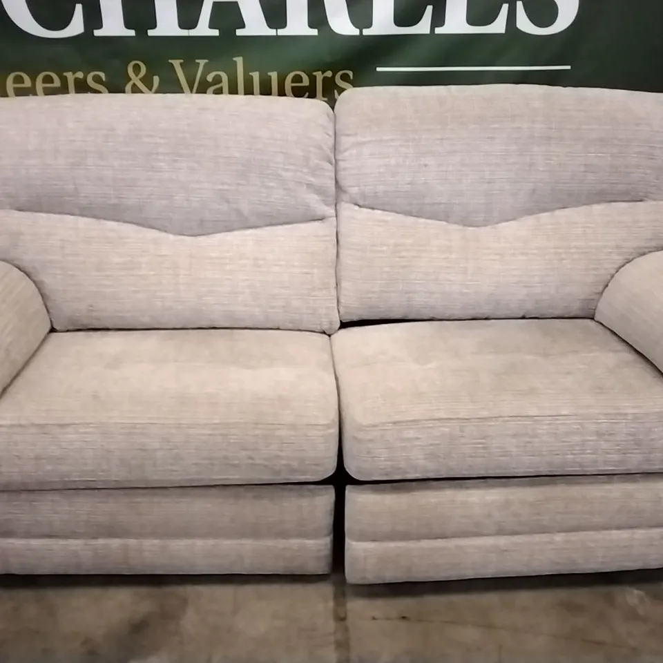 QUALITY BRITISH DESIGNED & MANUFACTURED G PLAN BEIGE/CREAM PATTERNED FABRIC ELECTRIC RECLINING 3 SEATER SOFA