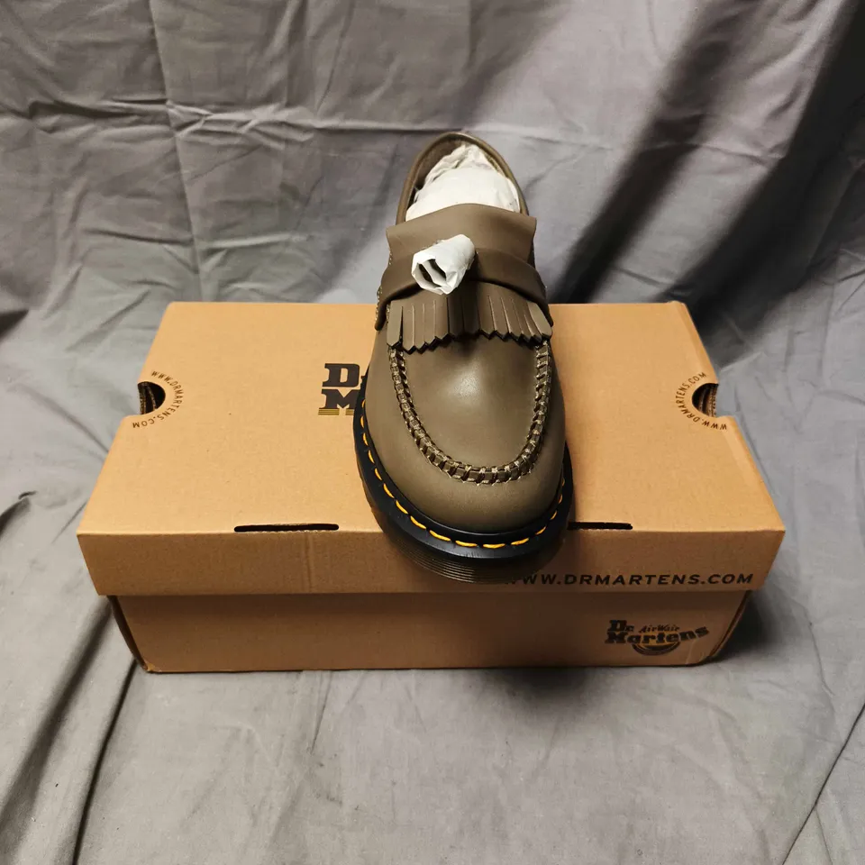 DR MARTENS ADRIAN SLIP ON SHOES IN OLIVE - 7