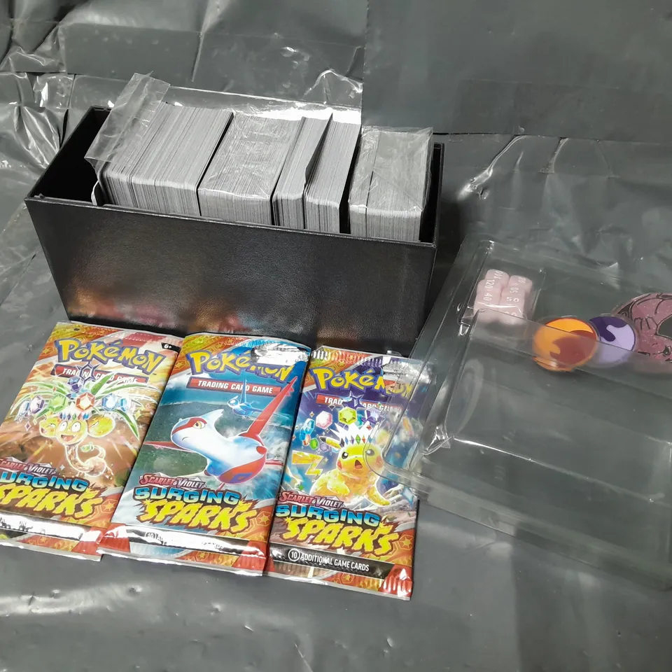 COLLECTION OF TRADING CARD GAME CARDS TO INCLUDE MAGIC THE GATHERING & POKEMON