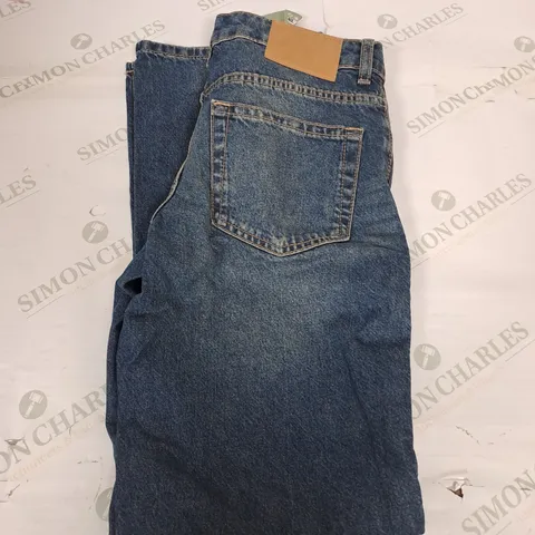 DIVIDED STRAIGHT LEG DENIM JEANS SIZE 8
