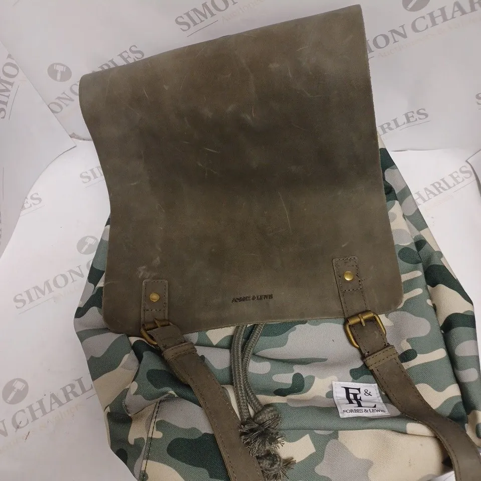 FORBES & LEWIS DEVON BACKPACK IN CAMO DESIGN